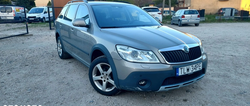 Skoda Octavia cena 37500 przebieg: 190000, rok produkcji 2010 z Radom małe 232